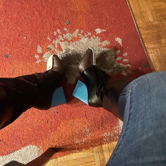 Black Heeled Boots - Picture 4 of 14